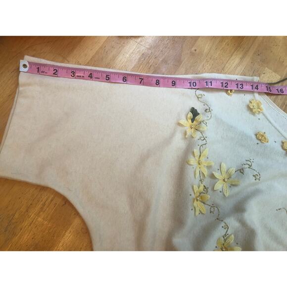 Vintage HMJ Made in the USA Cottagecore 3D Flower Sweater - Picture 11 of 16